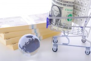 外貨出金対応かどうかで比較